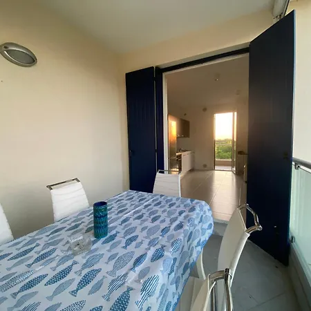 Attico Onda Blu Vista Mare - Acqua - A 150mt Dalla Apartment