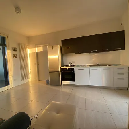 Attico Onda Blu Vista Mare - Acqua - A 150mt Dalla Apartment
