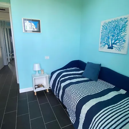 Attico Onda Blu Vista Mare - Acqua - A 150mt Dalla Lägenhet Lido di Jesolo