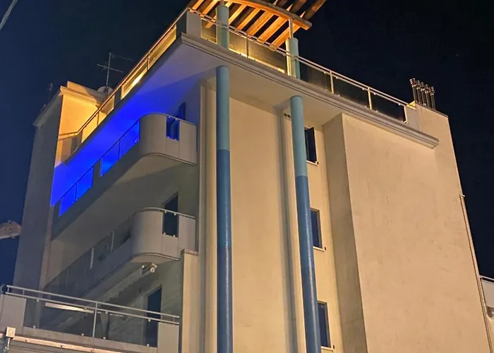 Attico Onda Blu Vista Mare - Acqua - A 150mt Dalla * Lido di Jesolo